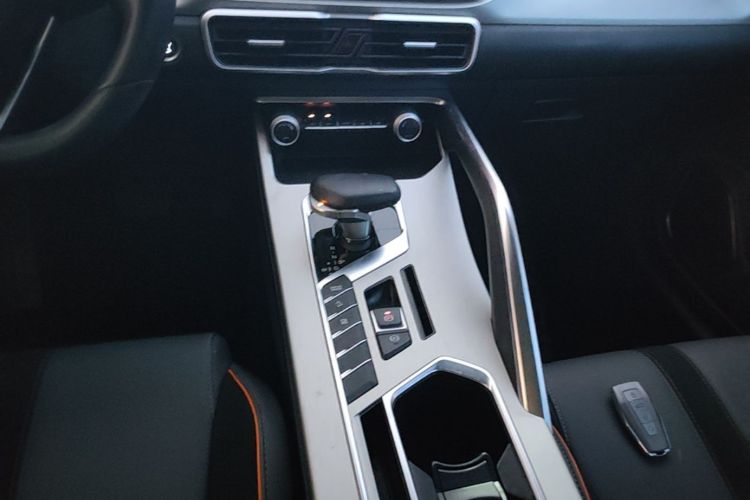 GEELY Coolray 2024 #14 GEELY Coolray 2024 صورة سيارة #14