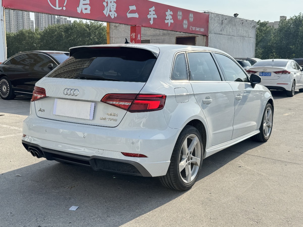 Audi A3 2019 car image #8