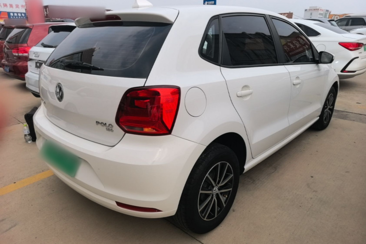 Volkswagen Polo 2019 car image #7
