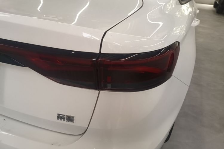 GEELY Emgrand 2026 #8 GEELY Emgrand 2026 car image #8