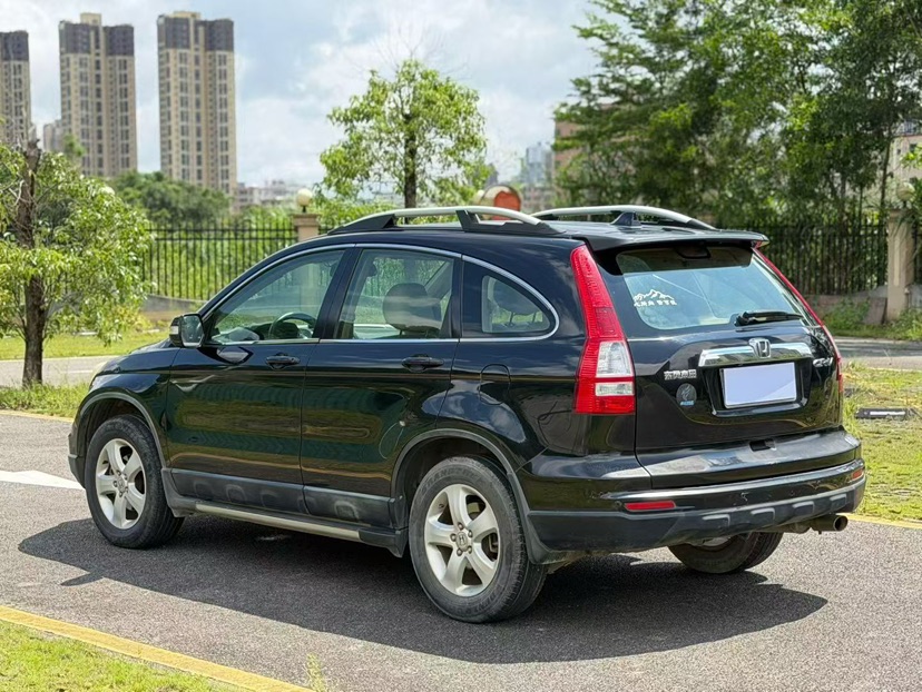 Honda CR-V 2011 car image #9