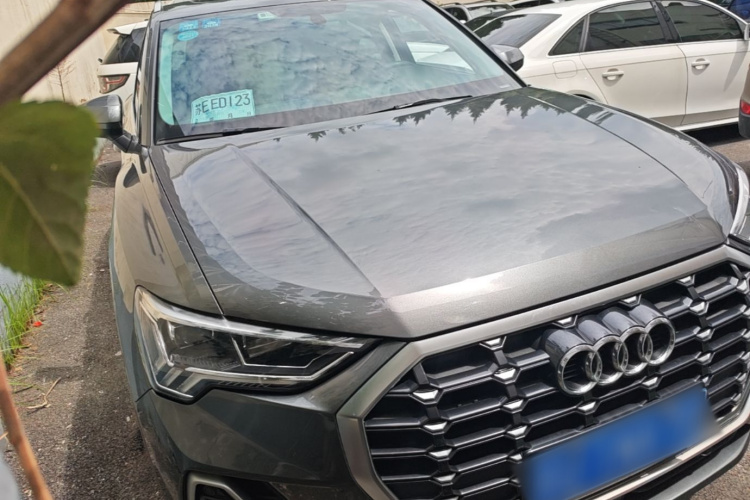 Audi Q3 2020 #4 Audi Q3 2020 car image #4