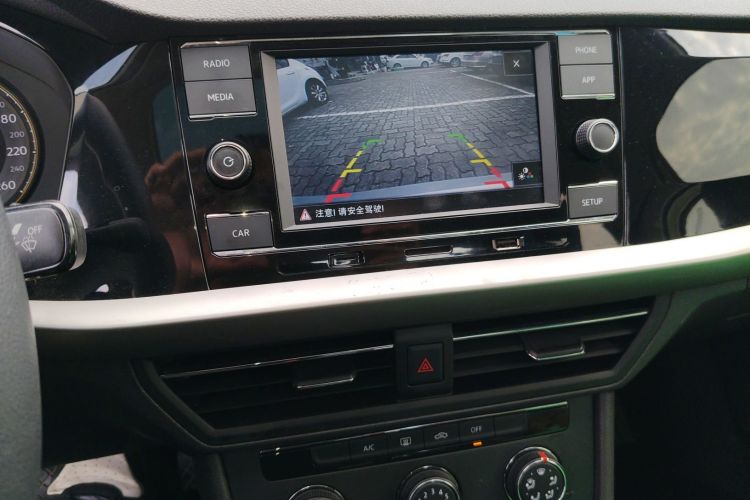 Volkswagen Lavida 2019 imagen de coche #13