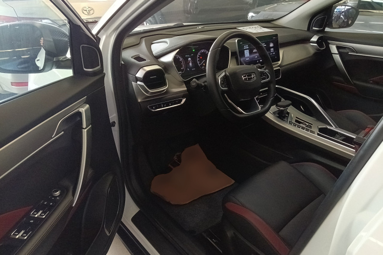 GEELY Coolray 2022 #12 GEELY Coolray 2022 car image #12