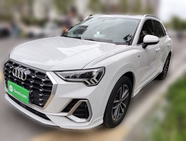 Audi Q3 2022 car image 