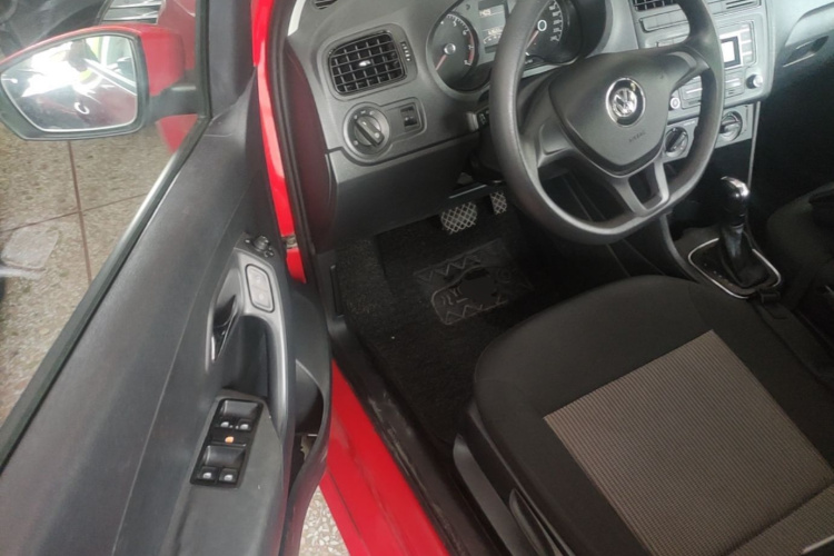 Volkswagen Polo 2018 #16 Volkswagen Polo 2018 car image #16
