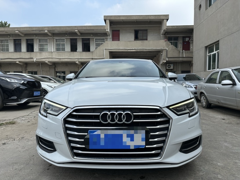 Audi A3 2020 car image #2