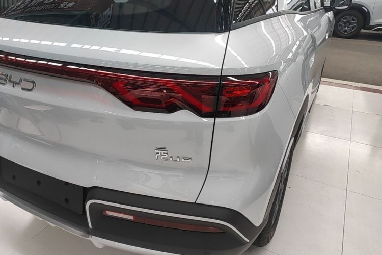 BYD YuanUP 2026 car image #8
