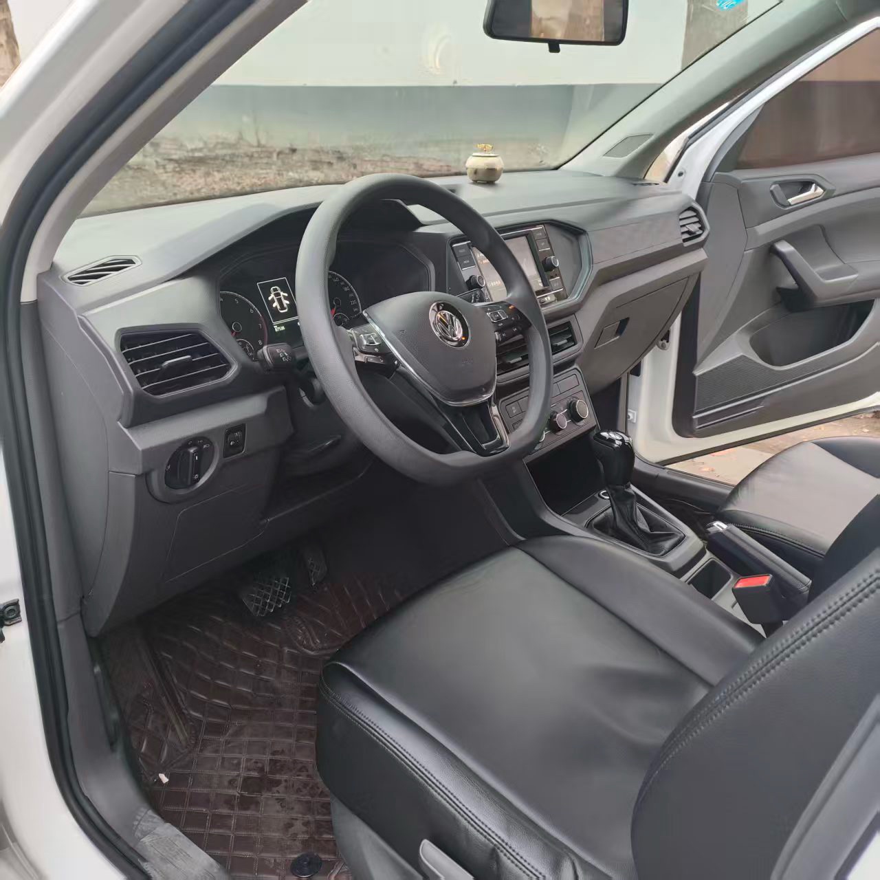 Volkswagen T-Cross 2020 imagem de carro #4