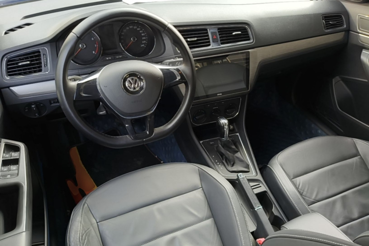 Volkswagen Lavida 2016 car image #10