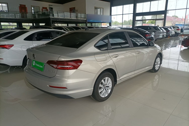 Volkswagen Lavida 2022 car image #5
