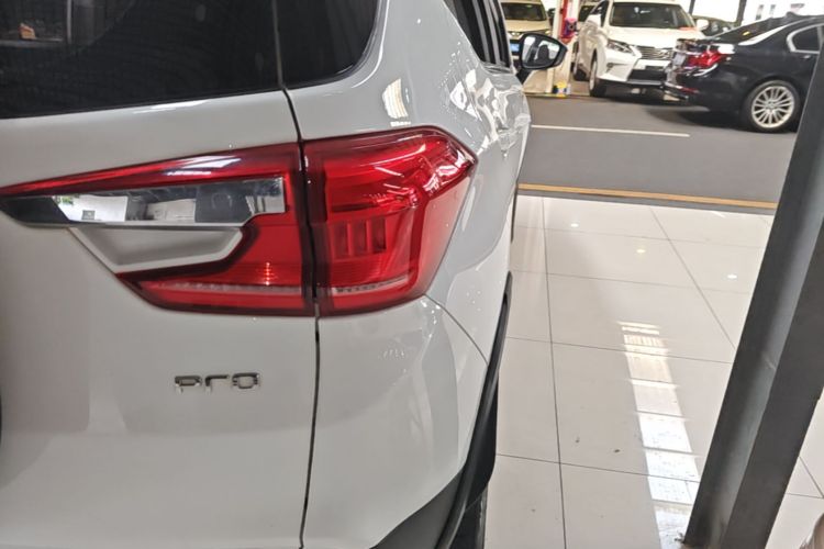 BYD Yuan Pro 2023 #8 BYD Yuan Pro 2023 car image #8