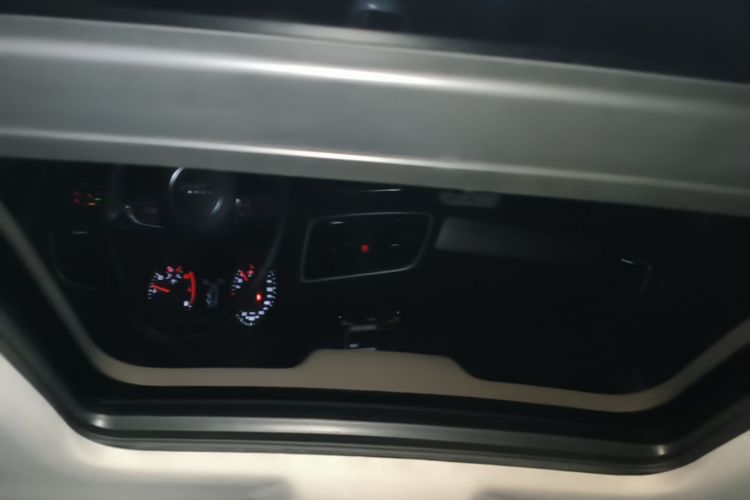 Audi Q3 2018 immagine di auto #18
