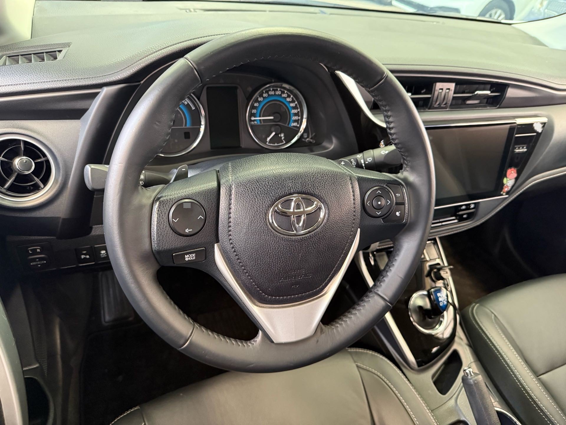 Toyota Corolla 2018 #7 Toyota Corolla 2018 car image #7