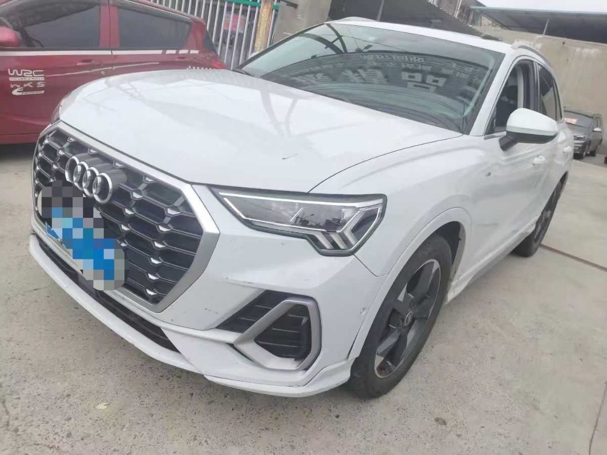 Audi Q3 2022 Audi Q3 2022 car image