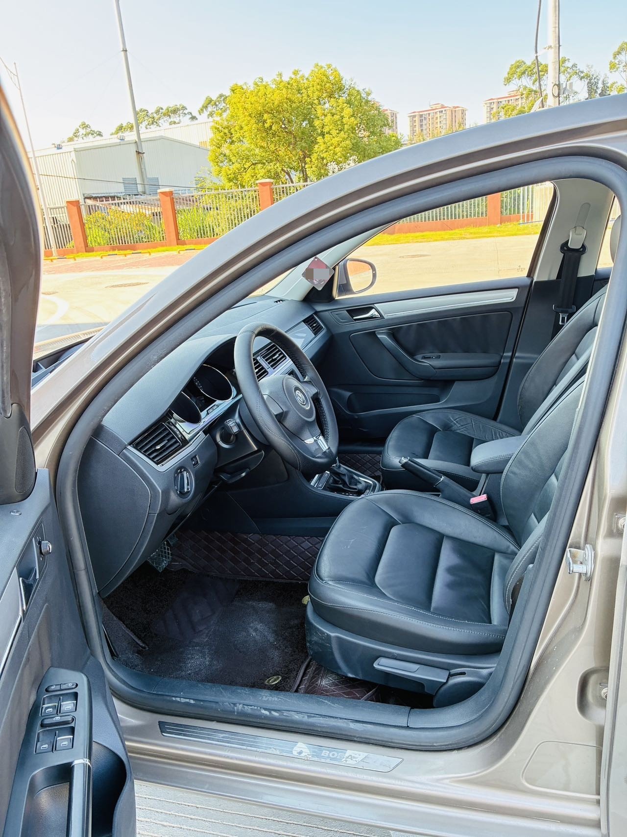 Volkswagen Bora 2014 imagen de coche #8