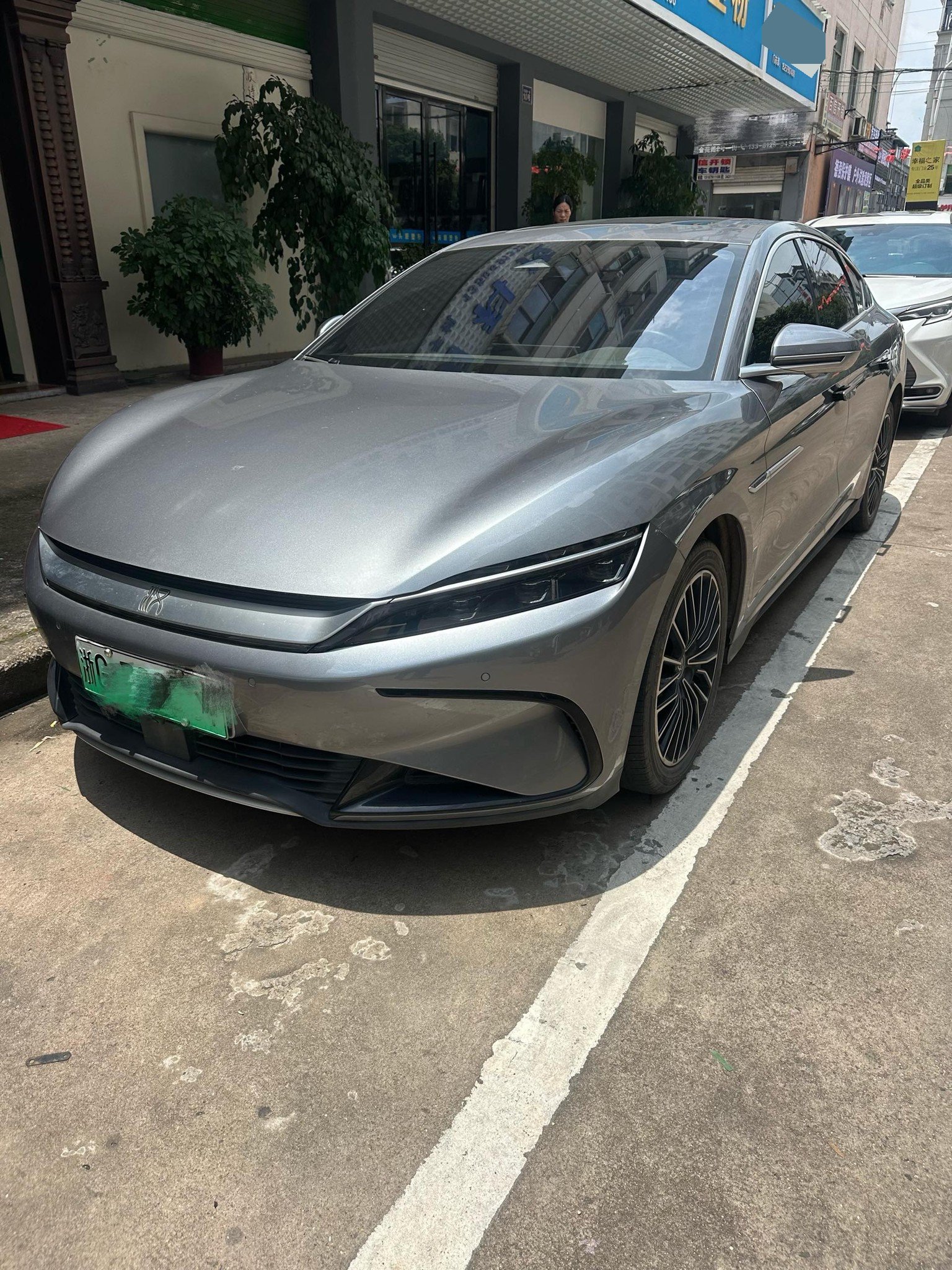 BYD Han 2024 BYD Han 2024 car image