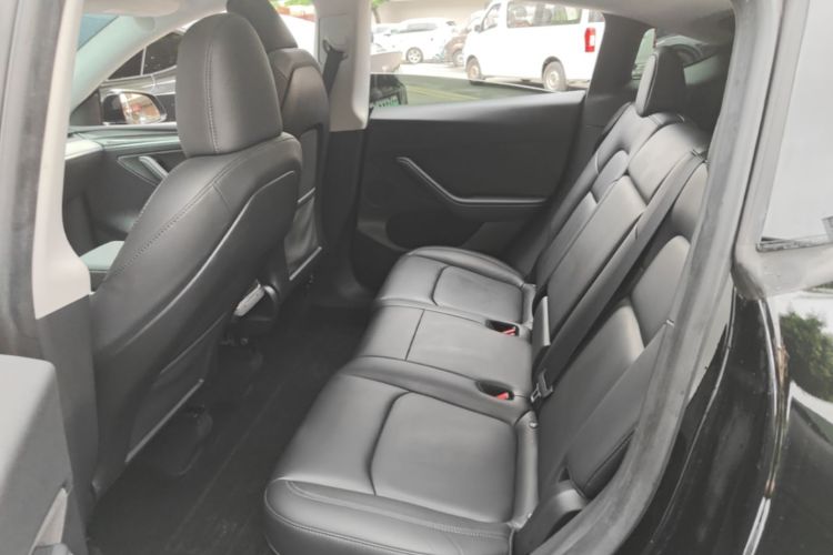 Tesla Model Y 2023 #17 Tesla Model Y 2023 immagine di auto #17