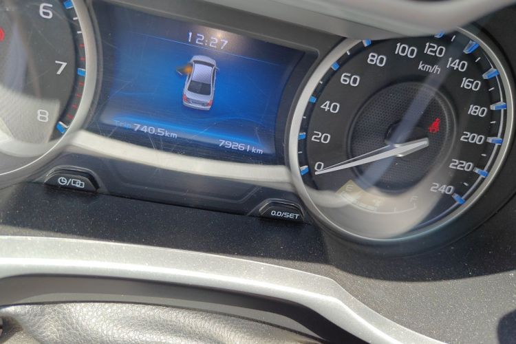 GEELY Emgrand 2017 #14 GEELY Emgrand 2017 car image #14