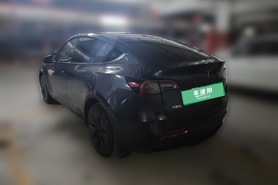 Tesla Model Y 2024 #3 Tesla Model Y 2024 car image #3