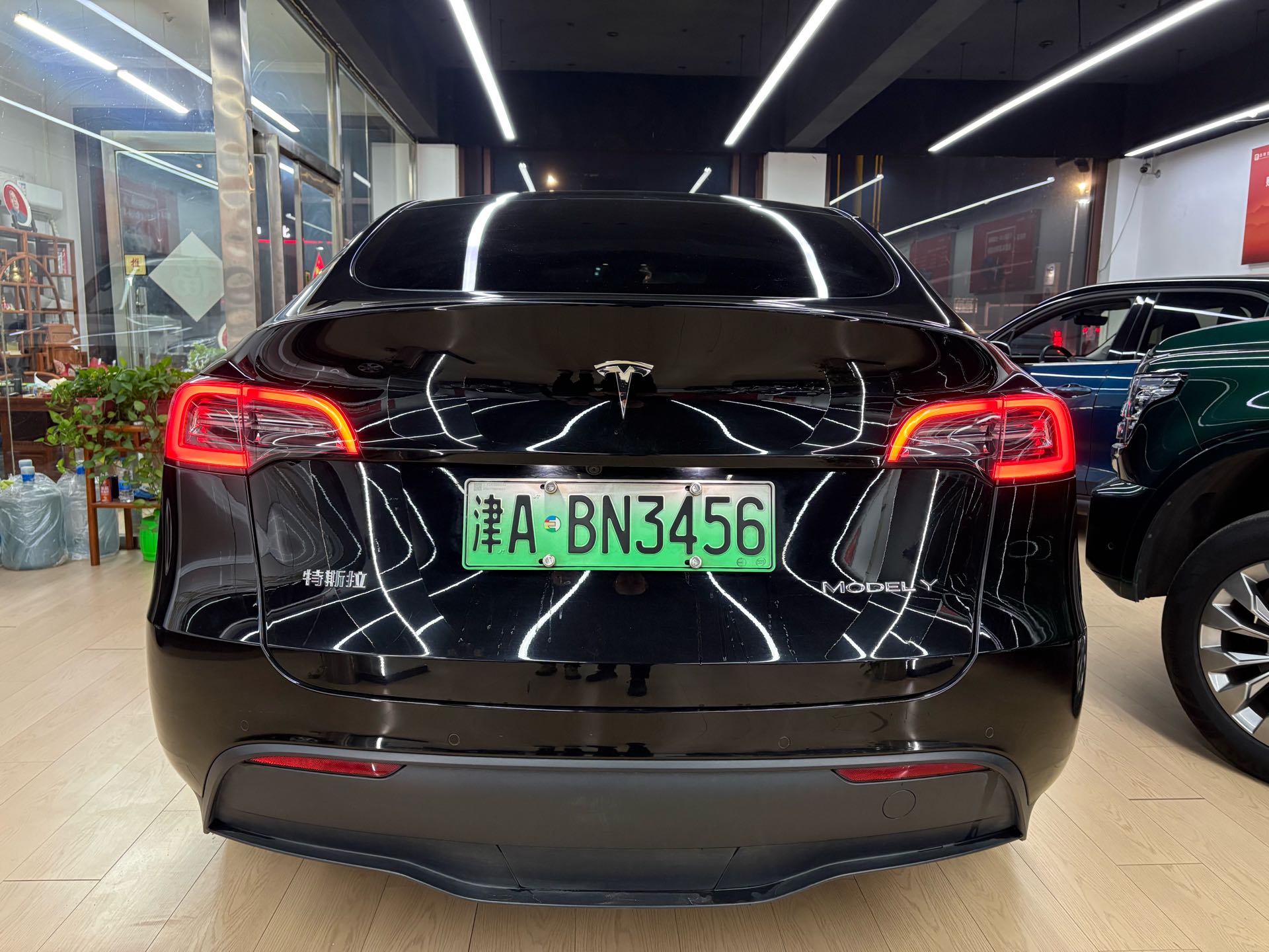 Tesla Model Y 2021 #8 Tesla Model Y 2021 image de voiture #8