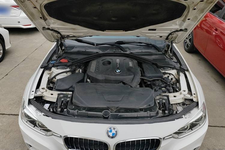 BMW 3 Series 2017 imagen de coche #20