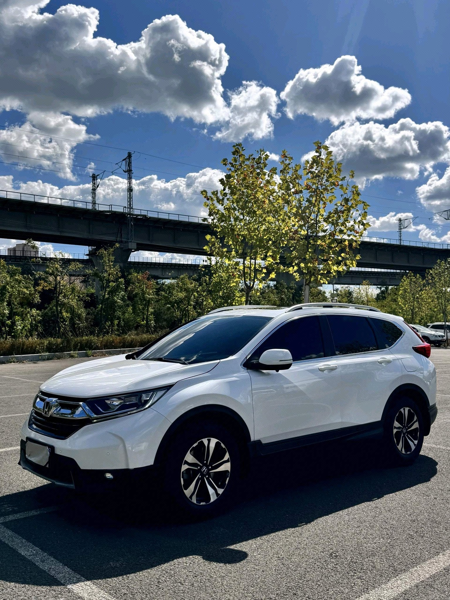 Honda CR-V 2019 car image 