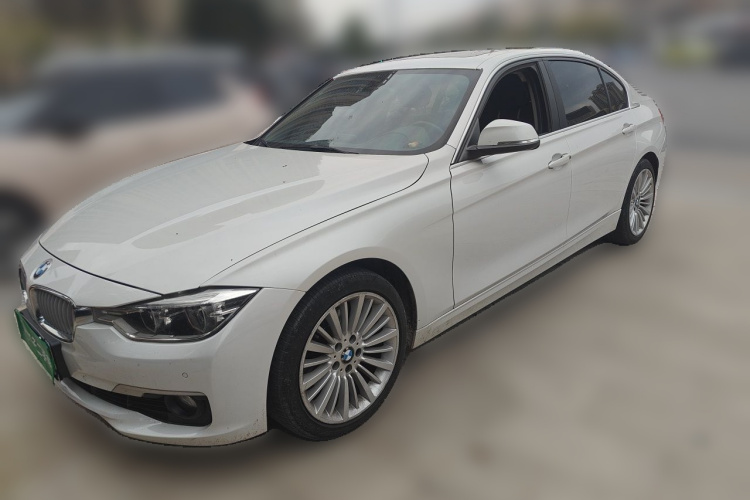 BMW 3 Series 2018 #2 BMW 3 Series 2018 изображение автомобиля #2