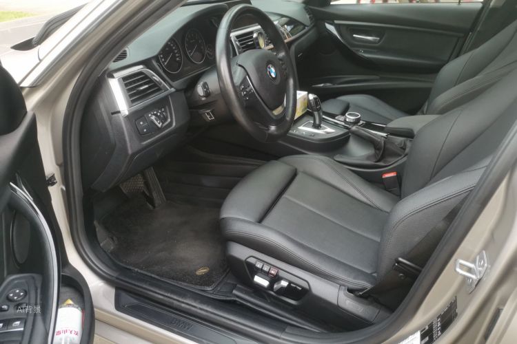BMW 3 Series 2018 #18 BMW 3 Series 2018 car image #18