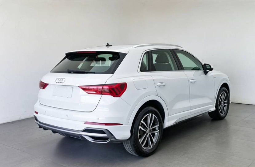 Audi Q3 2020 #2 Audi Q3 2020 car image #2
