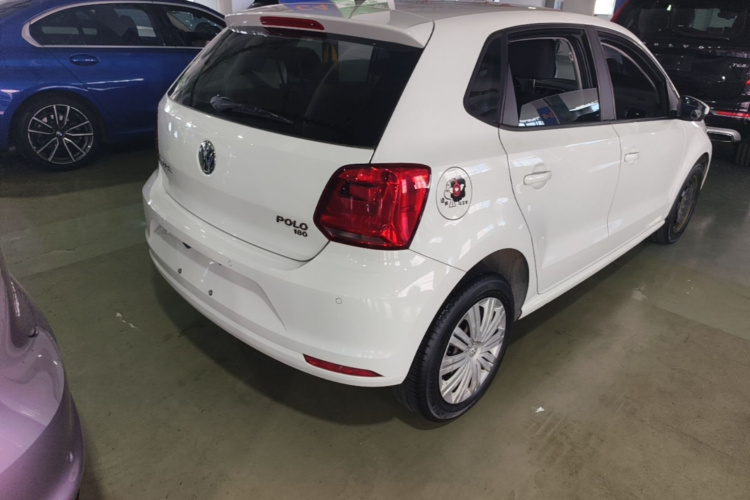 Volkswagen Polo 2018 car image #7