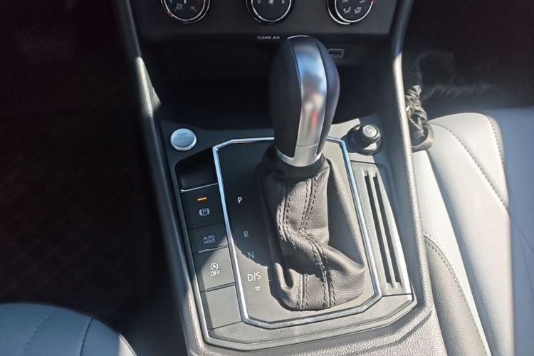 Volkswagen Lavida 2024 car image #14