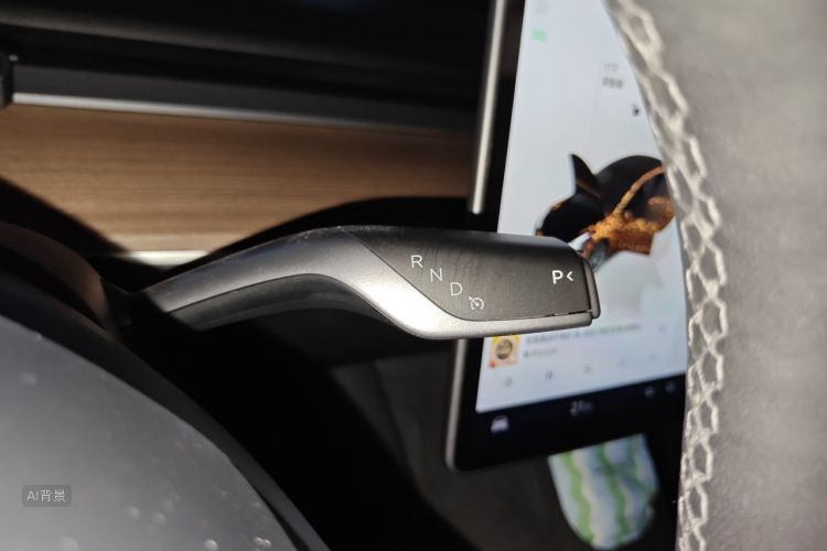 Tesla Model 3 2023 #16 Tesla Model 3 2023 car image #16