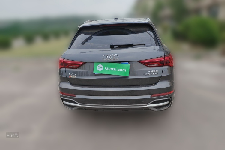 Audi Q3 2023 car image #6