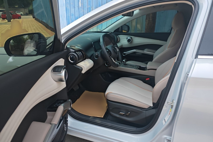 BYD Yuan Plus 2024 car image #12
