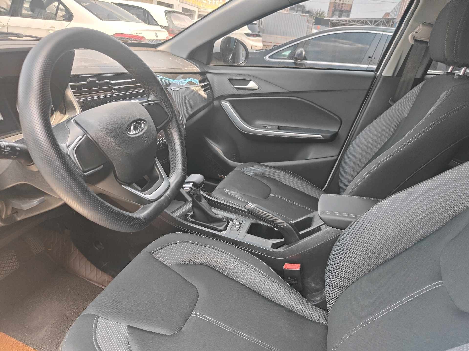 Chery Tiggo 3x 2025 #3 Chery Tiggo 3x 2025 car image #3