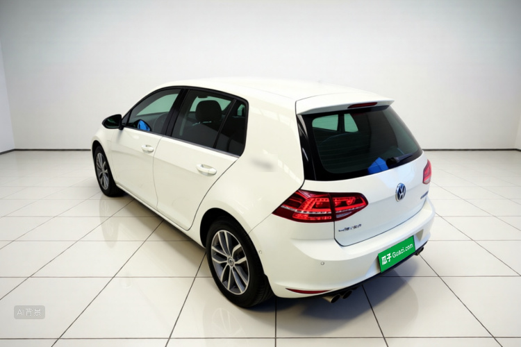 Volkswagen Golf 2017 car image #5