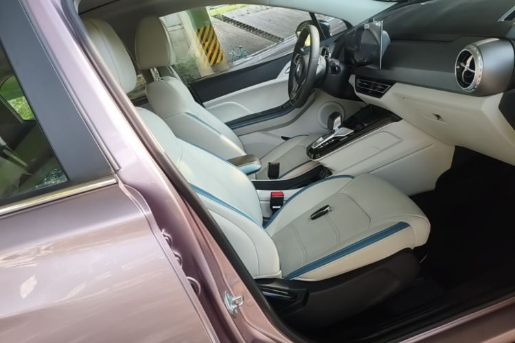 BYD Yuan Pro 2023 #24 BYD Yuan Pro 2023 immagine di auto #24