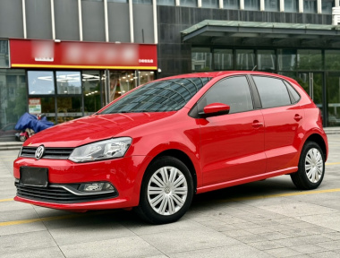 Volkswagen Polo 2018 car image 