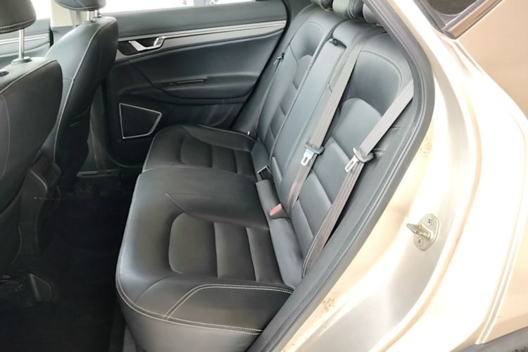 GEELY Emgrand GS 2017 #17 GEELY Emgrand GS 2017 car image #17