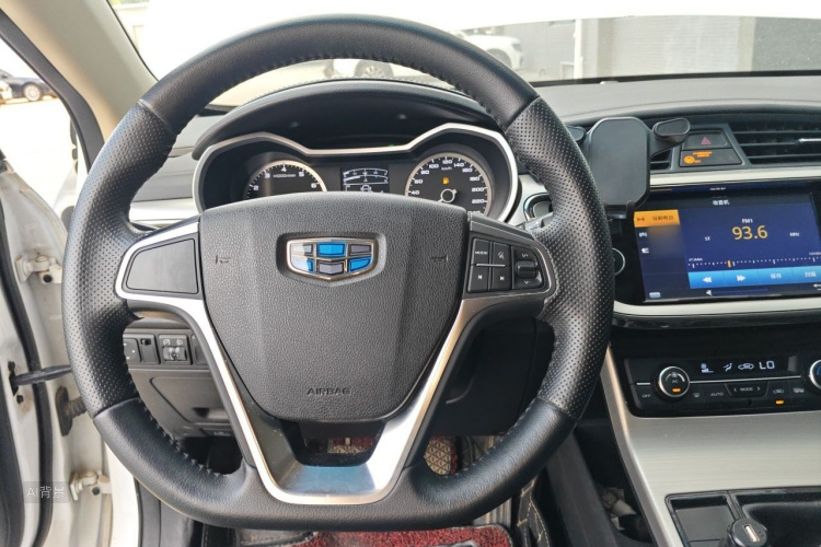 GEELY Emgrand GL 2017 #12 GEELY Emgrand GL 2017 изображение автомобиля #12