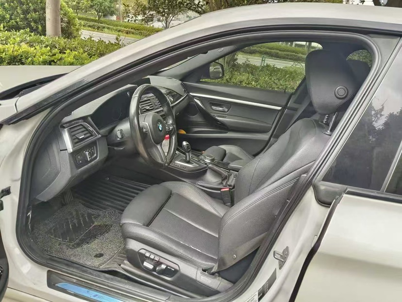 BMW 3 Series GT 2019 #3 BMW 3 Series GT 2019 car image #3
