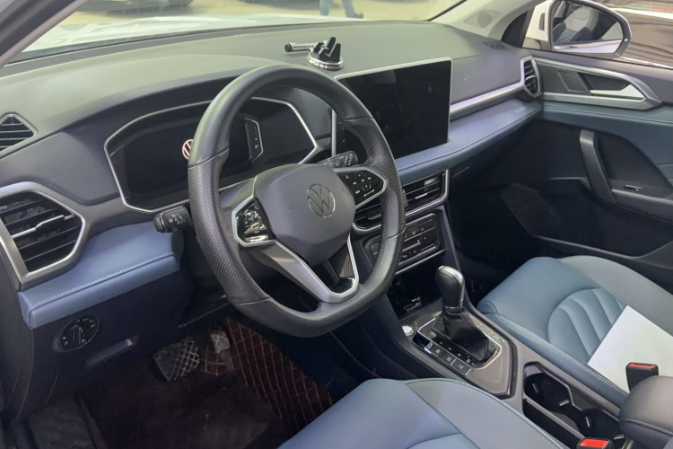 Volkswagen Tharu 2023 immagine di auto #19