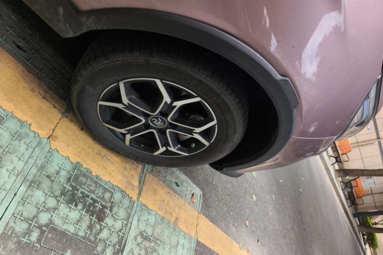BYD Yuan Pro 2023 #6 BYD Yuan Pro 2023 صورة سيارة #6