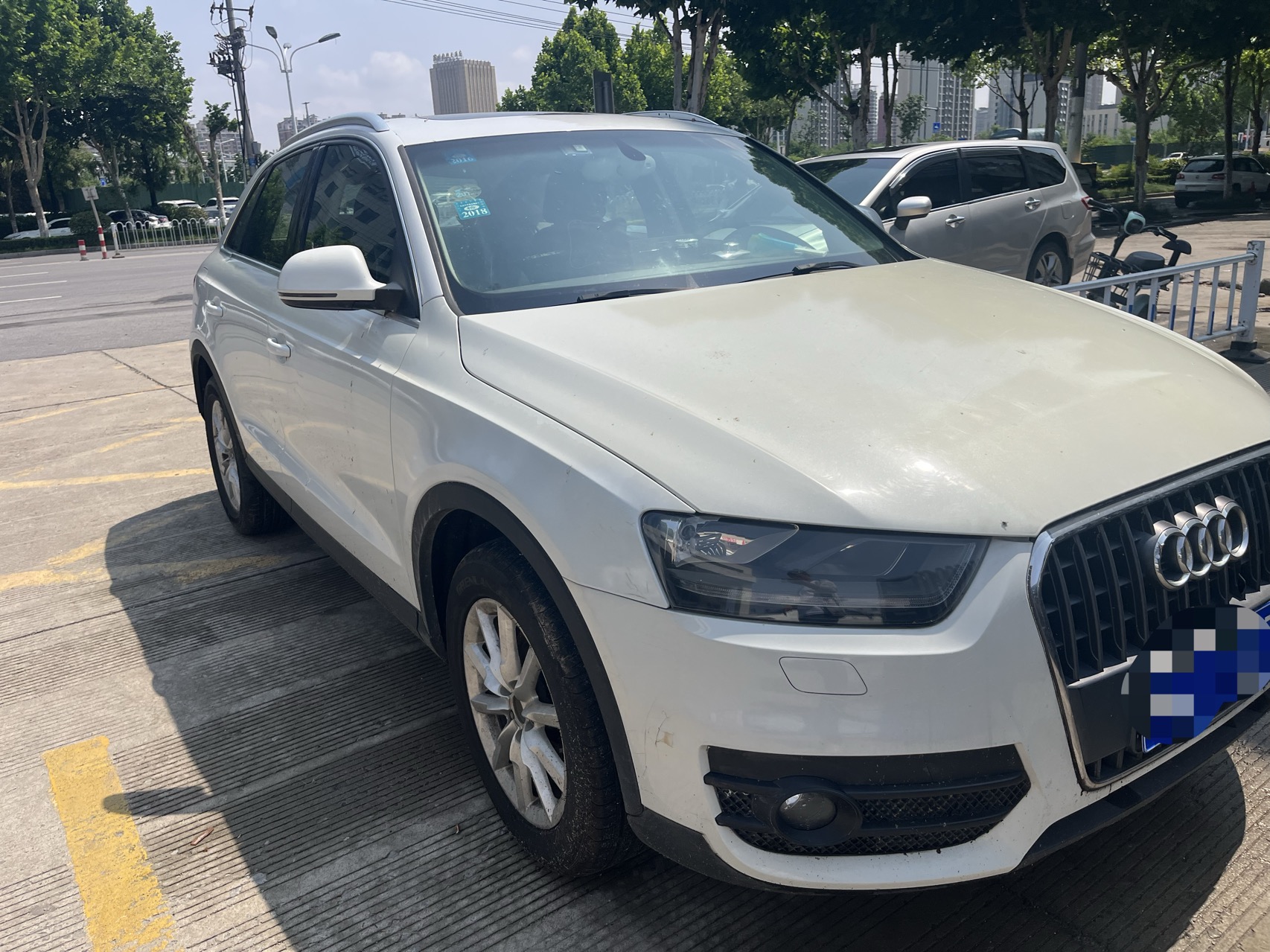 Audi Q3 2014 car image #3