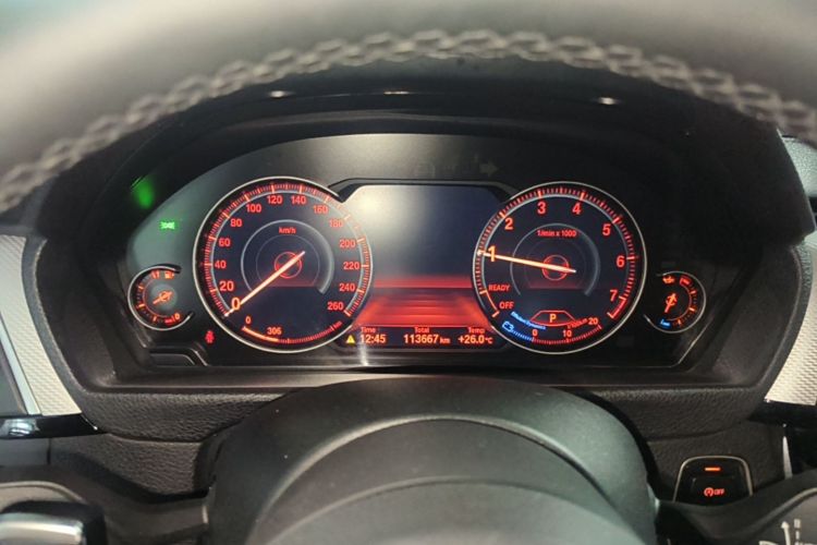 BMW 3 Series GT 2018 صورة سيارة #12