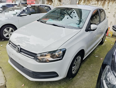 Volkswagen Polo 2016 Volkswagen Polo 2016 car image