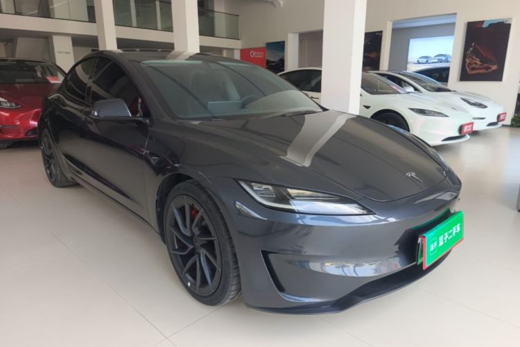 Tesla Model 3 2024 #4 Tesla Model 3 2024 car image #4
