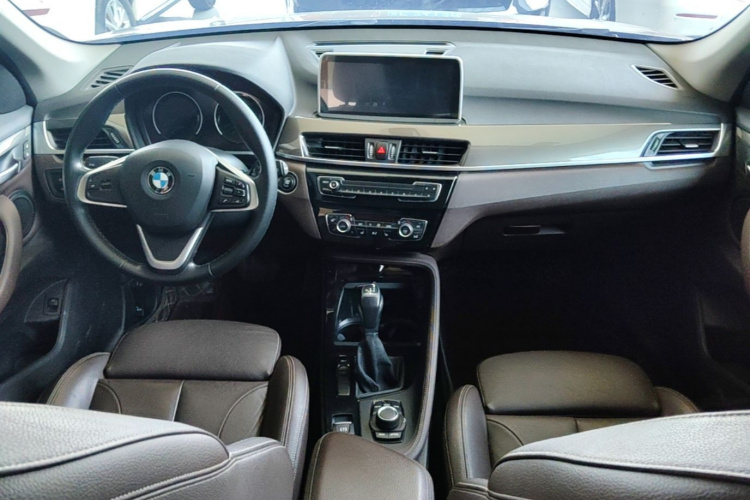 BMW X1 2019 #10 BMW X1 2019 car image #10