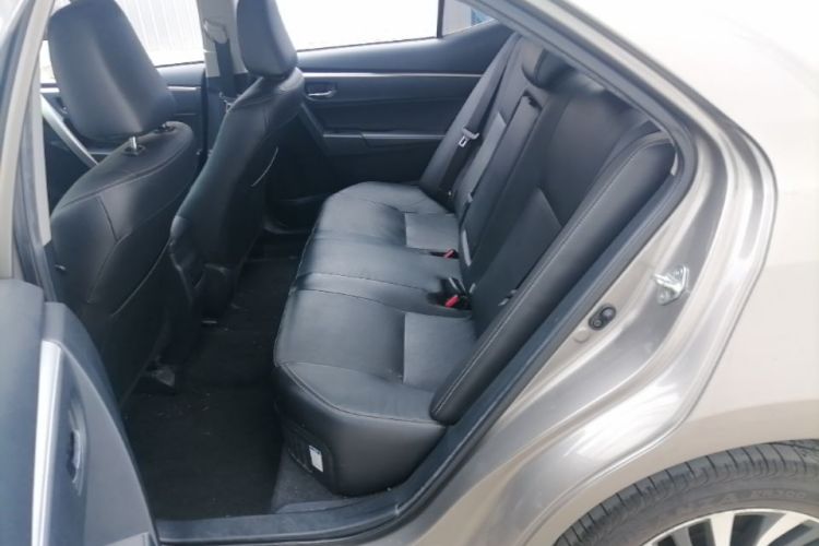 Toyota Corolla 2018 #19 Toyota Corolla 2018 car image #19